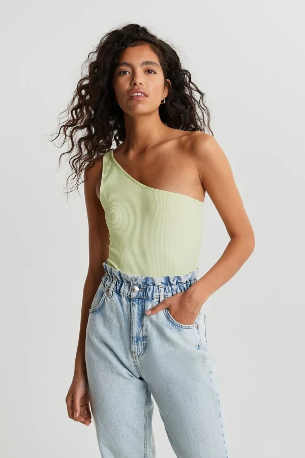 Gina Tricot Joline One Shoulder Top Lime Cream Retour gratuit en magasin. 1