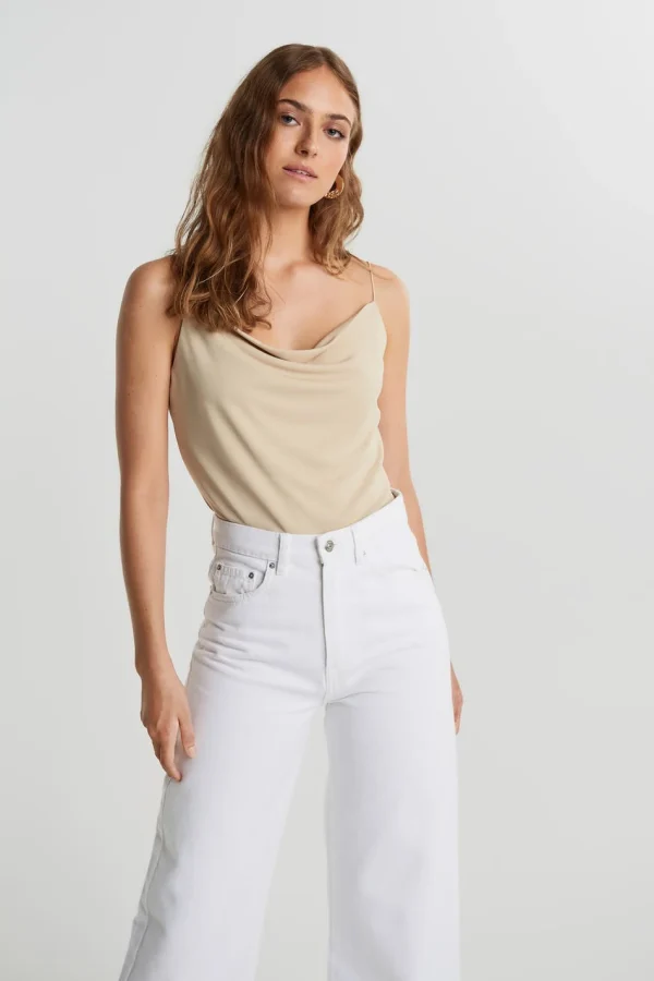 Retour gratuit en magasin. Gina Tricot Miki Cowlneck Singlet Oatmeal 1