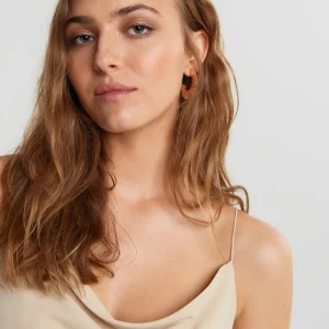Retour gratuit en magasin. Gina Tricot Miki Cowlneck Singlet Oatmeal 6