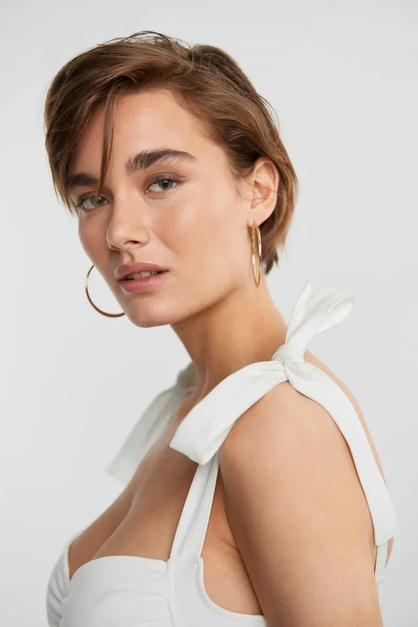 Gina Tricot Linnea Bustier Top Offwhite beauté 3