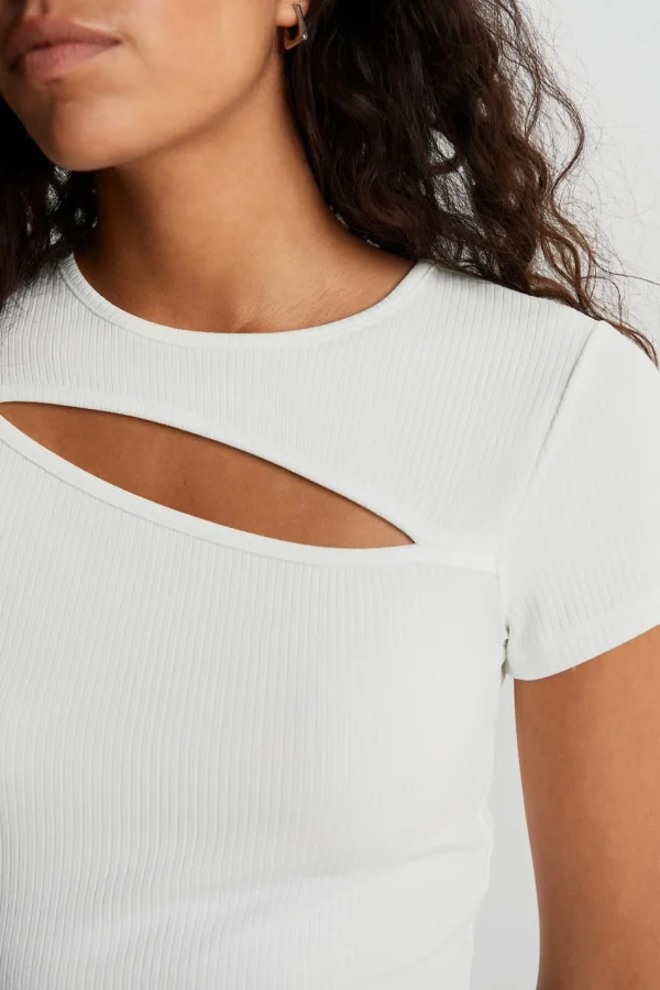 Gina Tricot Hedvig Cutout Top Offwhite dernière tendance 3
