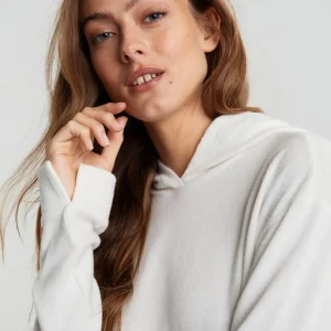 Les achats en ligne Gina Tricot Alicia Hoodie Cloud Dancer 6