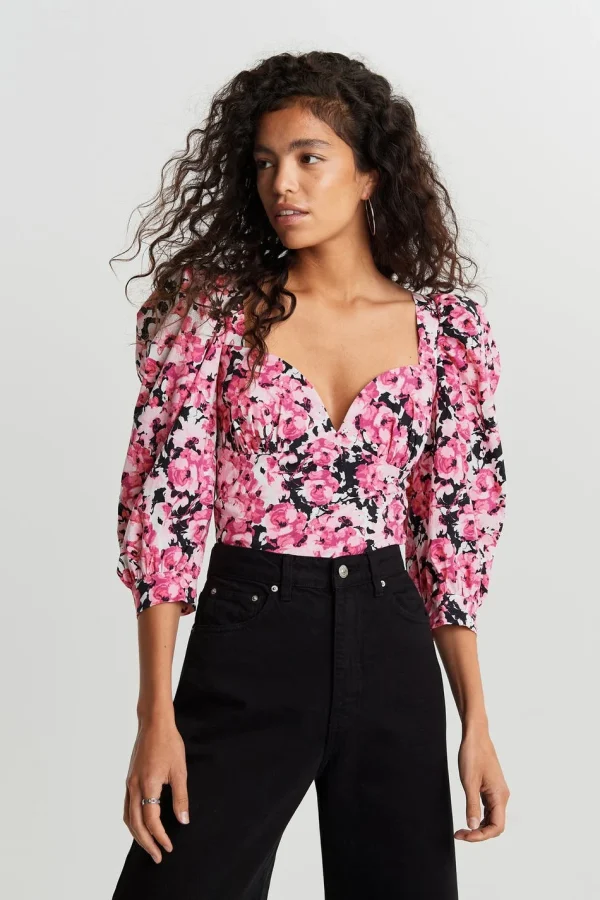 Gina Tricot Heartshape Top Aop De Qualité 1