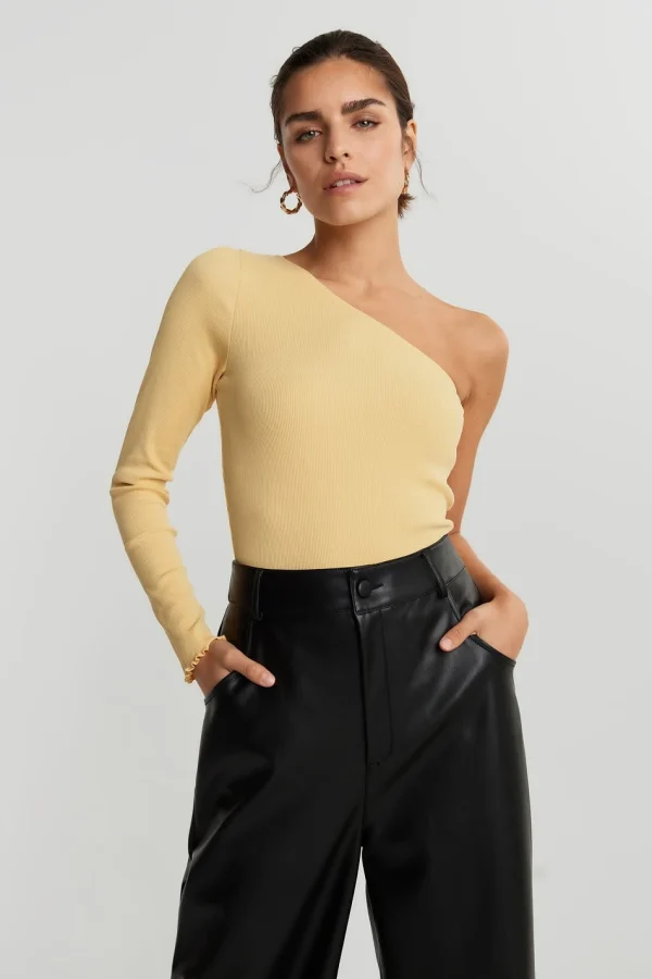 Gina Tricot Janni One Shoulder Top Sahara Sun magasins pour 1