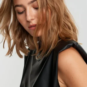 magasin pour Gina Tricot PU Tank Black 6