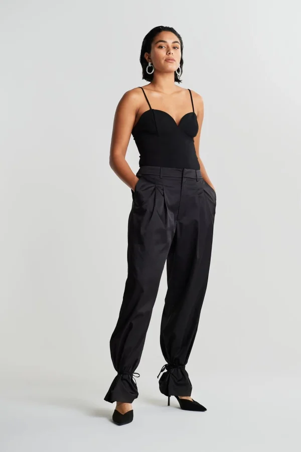 Gina Tricot Chrissy Satin Body Black site pas cher 3