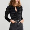 Gina Tricot Satin Ruched Top Black vente chaude 10