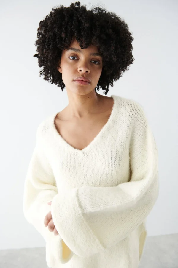 Gina Tricot Sasha Knitted Sweater Warm White en france 1