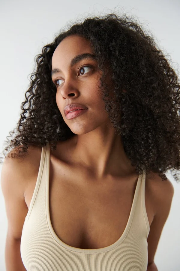 Gina Tricot Anine Tanktop Bleached Sand commentaire favorable 3
