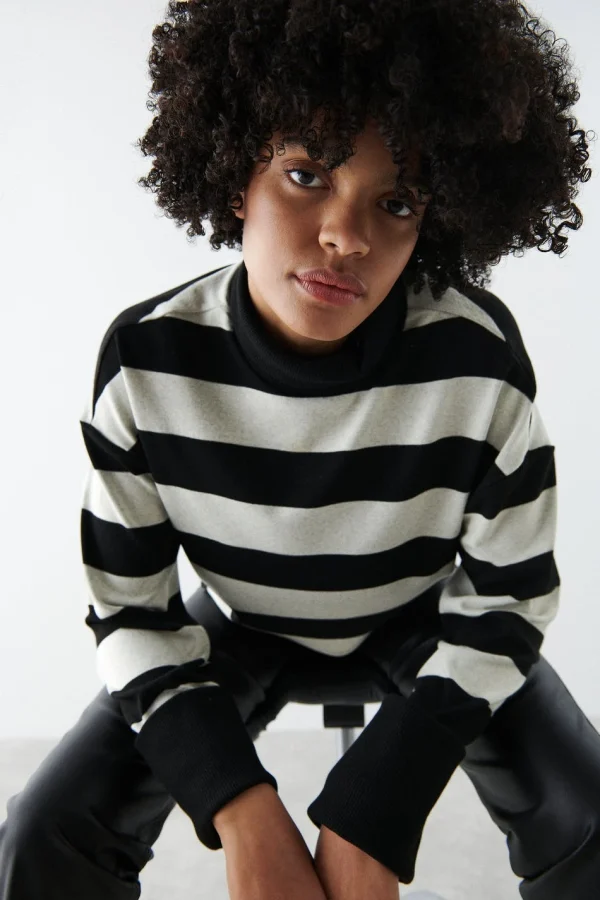 Gina Tricot Leila Sweater Beige/blackstr Couleurs variées 3