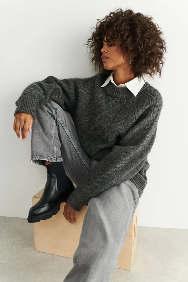 bas prix Gina Tricot Marie Knitted Sweater Dk Grey Melange 1