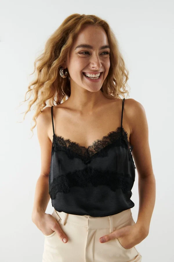 pas cher Gina Tricot Lacey Singlet Black 1