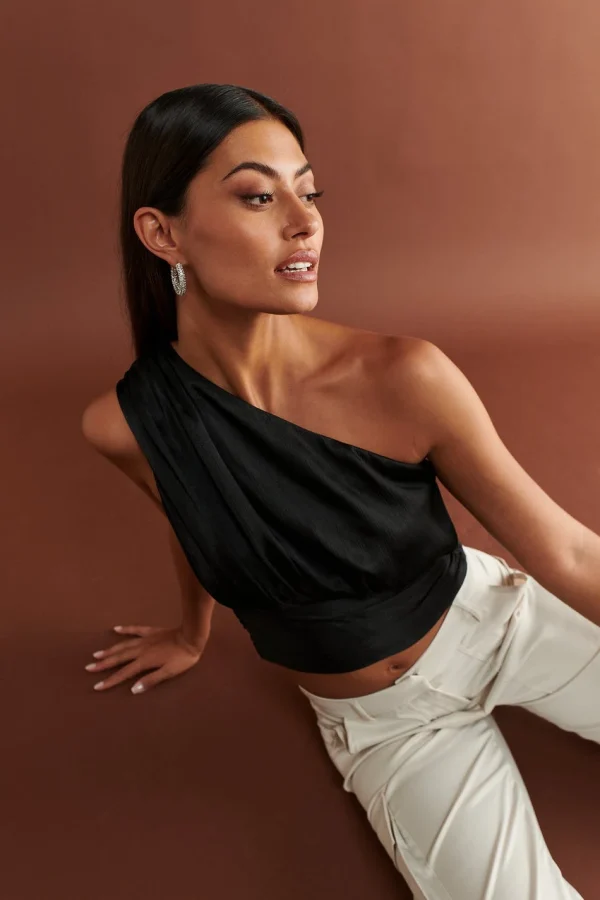 soldes luxe Gina Tricot Lucy One Shoulder Top Black 3