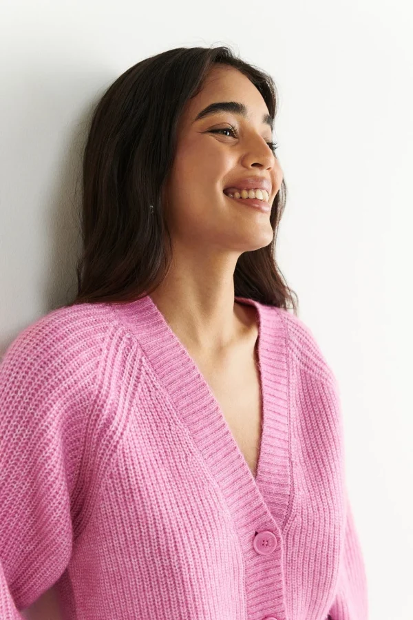 Gina Tricot Valarie Knitted Cardigan Wild Orchid aux meilleurs prix 3