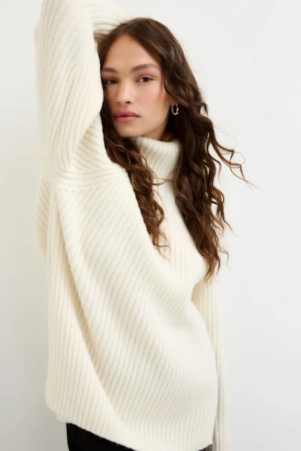 Gina Tricot Jessa Knitted Sweater Offwhite grande surprise 1