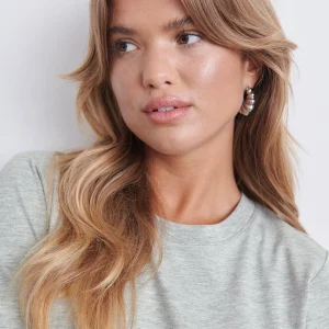 des prix incroyables Gina Tricot Olivia Tee Greymelange 6