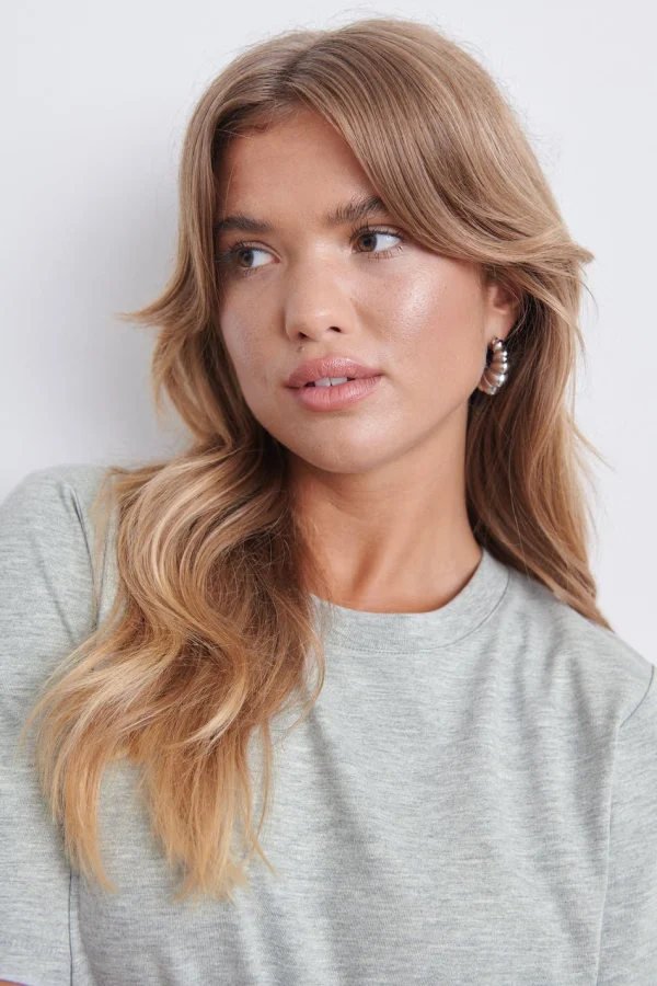 des prix incroyables Gina Tricot Olivia Tee Greymelange 3