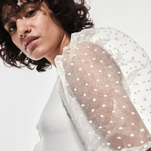 Gina Tricot Pia Organza Top Offwhite magasin pour 6