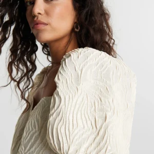 Gina Tricot Dolores Blouse Beige/silver magasin pour 6